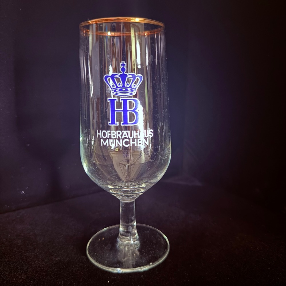 Vintage Hofbräuhaus München stemmed beer glass with gold rim